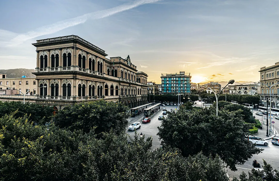 Giulio Cesare 14, Residence-1